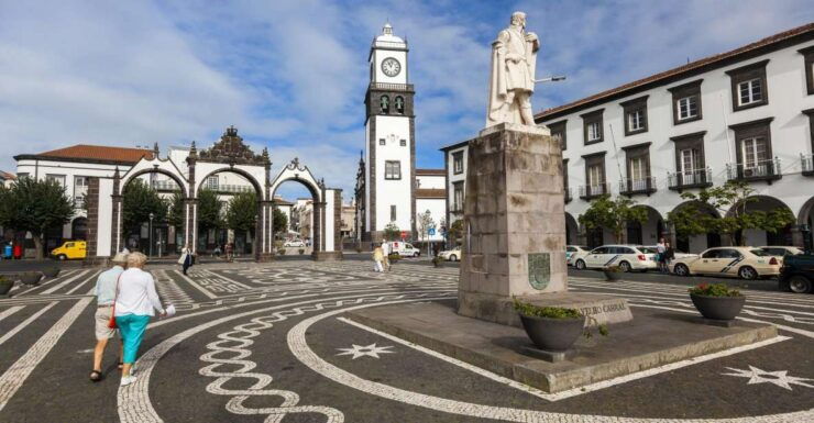 Ponta Delgada Half-Day City Tour - Tour Duration and Languages