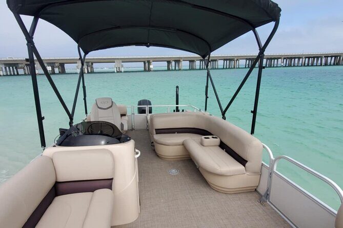 Pontoon Rentals in Crab Island - Who Should Consider This Experience?