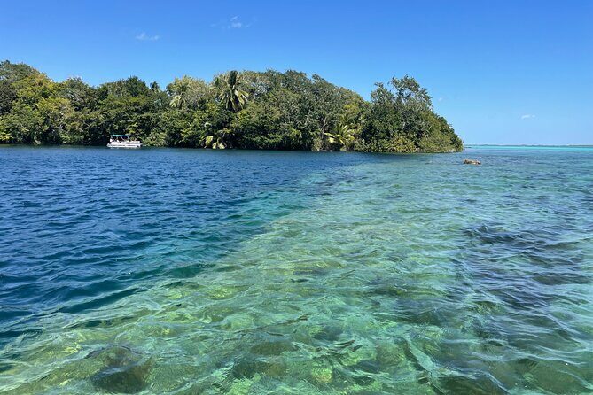 Pontoon Tour of the 7 Color Lagoon - Good To Know  