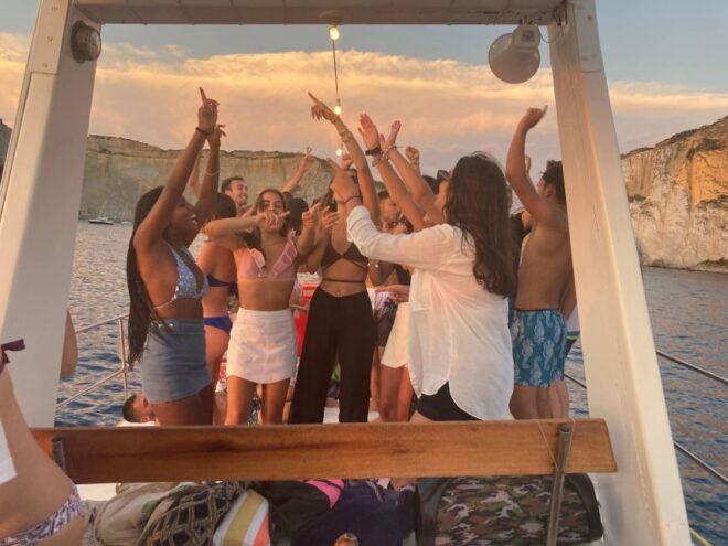 Ponza: Beach and Sunset Aperitif - Highlights of the Tour