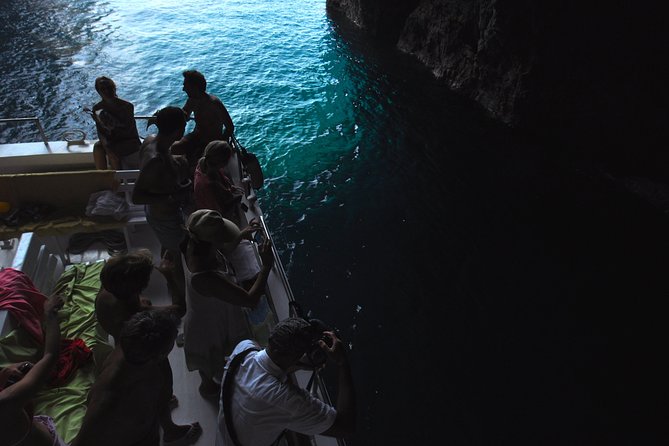 Ponza Island 5 Hr Boat Excursion With Swimming Stops and Lunch - Scenic Coastline and Rock Formations