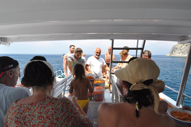 Ponza Island 5 Hr Boat Excursion With Swimming Stops and Lunch - Maximum Number of Travelers and Weather Conditions