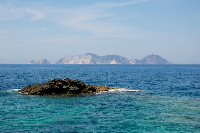 Ponza Island Day Trip From Rome - Comfort and Conditions on the Boat