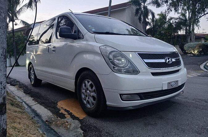 POP Airport Transfer to Costambar, Cofresí and Maimón - Who This Transfer Suits Best