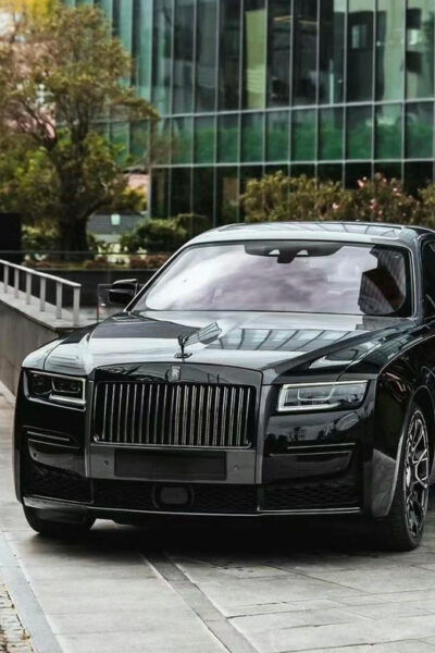 Porsche Rolls Royce Wraith Charter Service in Switzerland - Booking Process