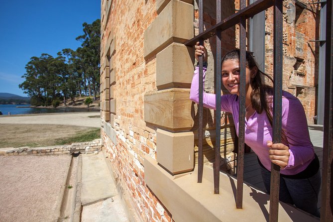 Port Arthur and Tassie Devils Active Day Tour From Hobart - Tasmanian Devil Unzoo