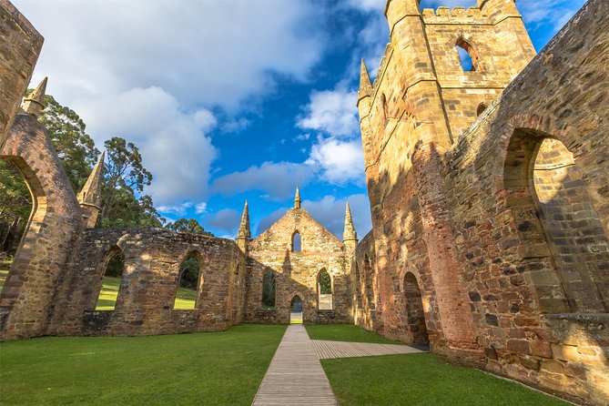 Port Arthur, Richmond and Tasman Peninsula Day Tour - UNESCO World Heritage Site