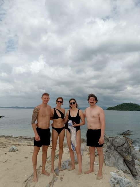 Port Barton: Island Hopping with Lunch and Hotel Transfer - The Itinerary: What to Expect on the Day