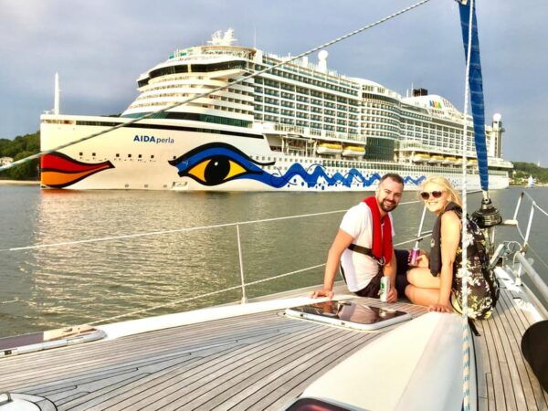 Port Birthday Hamburg 2024. Cruise & Sail From/To Wedel - Travel Tips