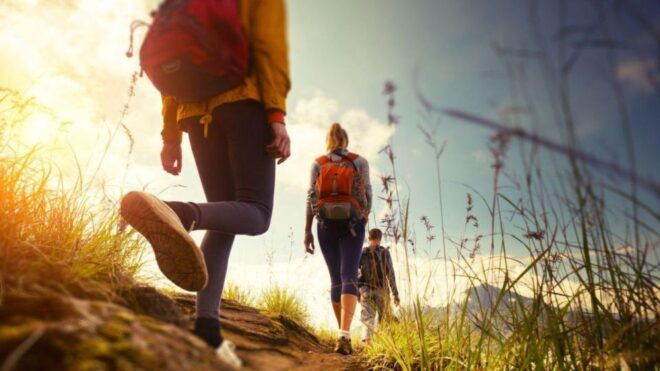 Port De Sóller: Couple Adventure, Fun Game and City Walk - Unique Outdoor Hike and Tour
