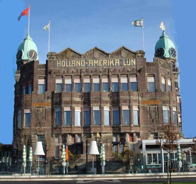 Port of Rotterdam: Walking Tour With Audio Guide on App - Tour Flexibility