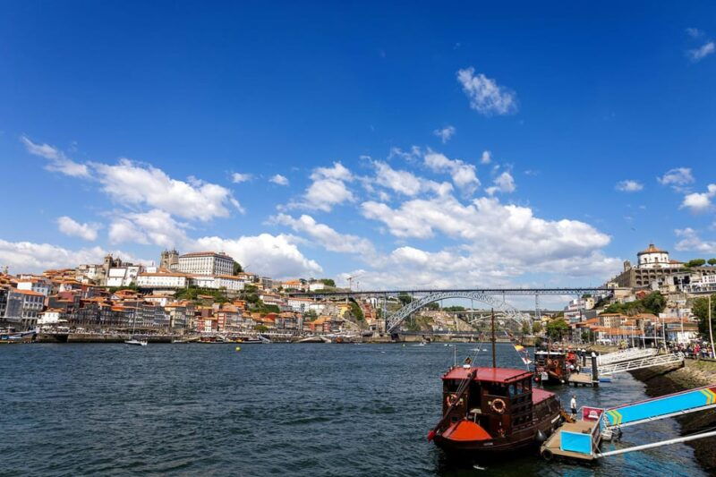 Port: Photo sessions in the city of Porto for groups or individuals. - The Practical Details