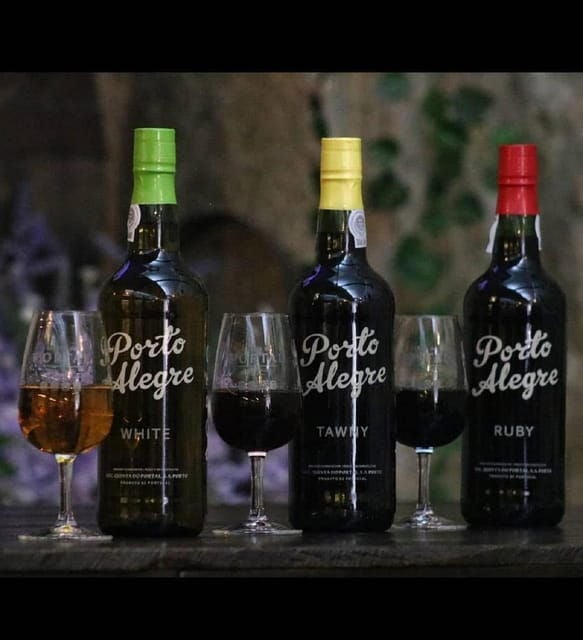 Port wine tasting in Vila Nova de Gaia - Why This Tour Works Well