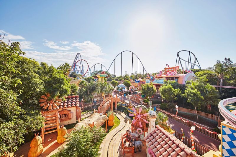 PortAventura Day Tour from Barcelona with Optional Ferrari Land - What a PortAventura day from Barcelona feels like