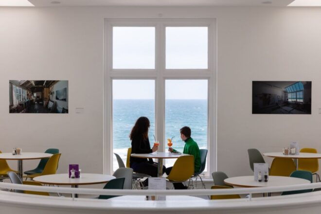 Porthmeor Beach: Tate St. Ives Gallery Entry Ticket - Selecting Participants and Dates