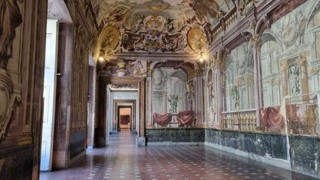 Portici: Guided Walking Tour of Royal Palace of Portici - Tour Description