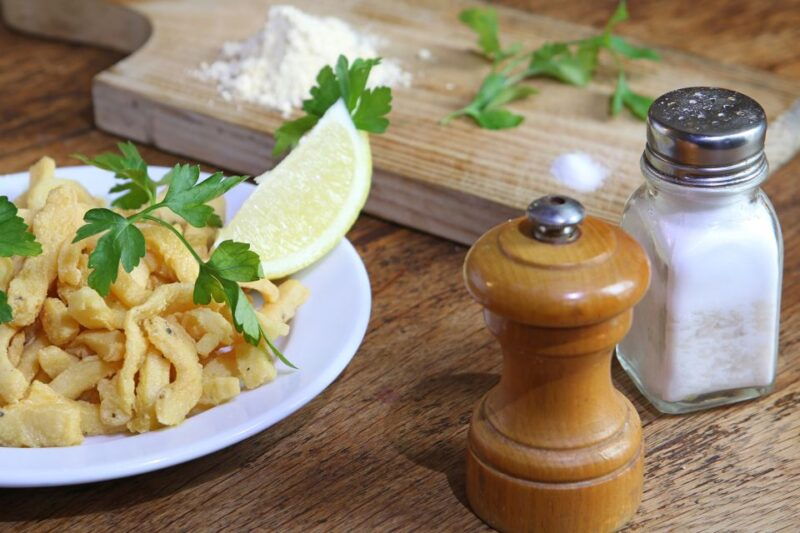 Portimão: 3-Hour Food and Historical Center Tour - The Experience Beyond Food: Culture & Hospitality