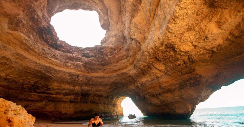 Portimão: Benagil Cave, Marinha Beach Speedboat -Small Group - In-Depth Breakdown of the Tour Itinerary