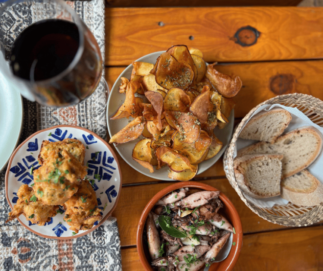Portimão: Guided Local Market Food Tour - Inclusions