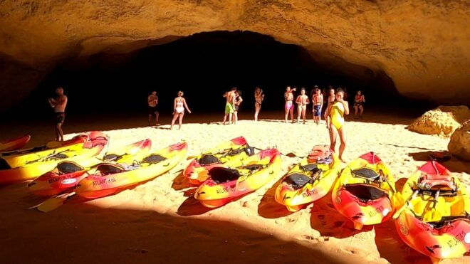 Portimão: Kayak Tour of Benagil Caves - Receive a Briefing on Kayak Equipment