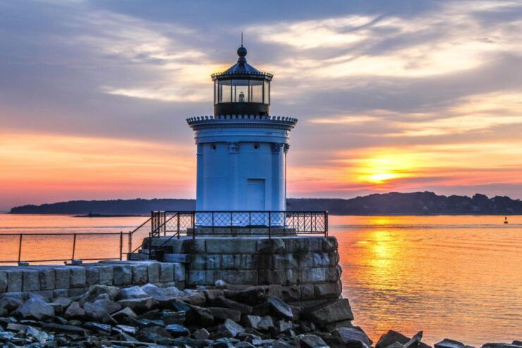 Portland: Casco Bay Sunset Lighthouse Cruise - Experience on Board