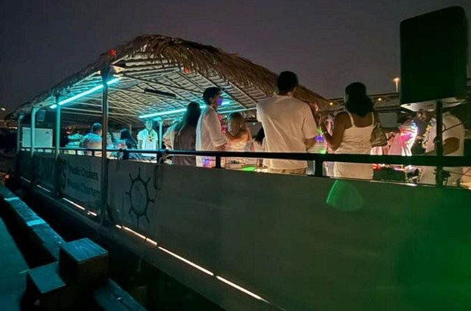 Portland City Lights and Tiki Nights 1 Hour River Cruise - The Sum Up: Who Should Consider This Cruise?