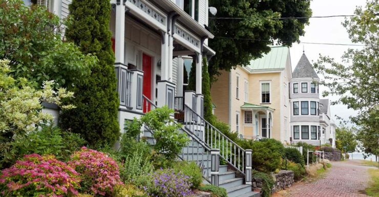 Portland, Maine: West End Neighborhood Walking Tour - Good To Know