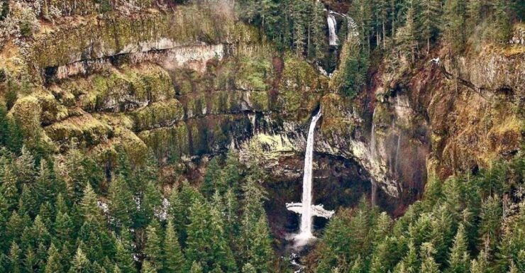 Portland: Multnomah Falls Scenic Air Tour - Booking and Cancellation Details