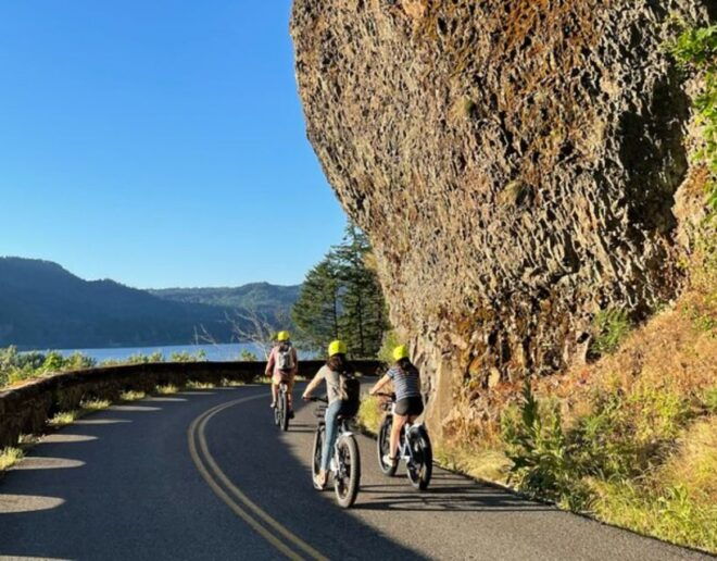 Portland: Scenic Self-Guided E-Bike Tour at Multnomah Falls - Tour Experience