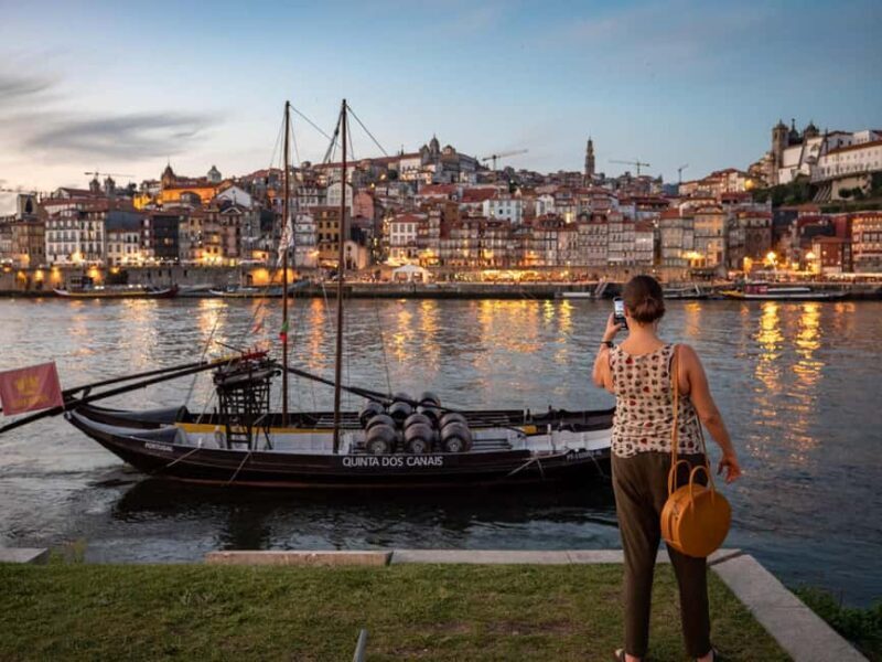Porto: 1/2 Day Walking Photo Tour with Pro Portraits - Authentic Insights from Reviewers