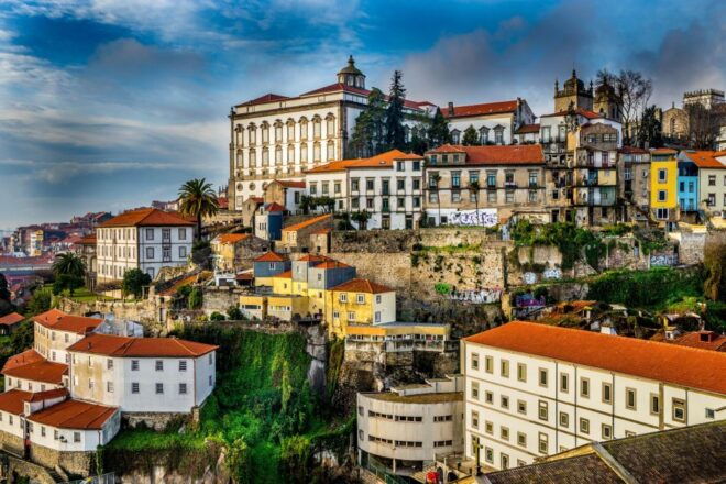 Porto: 2-Hour Guided Walking Tour - Inclusions