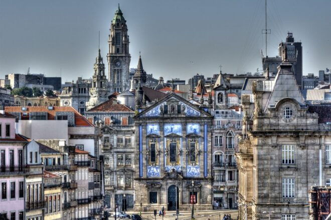 Porto: 24-Hour or 48-Hour Hop-On Hop-Off Bus Ticket - Historical Porto Bus Tour Stops