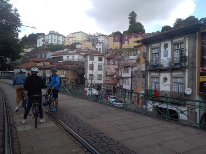 Porto: 3-Hour Old Town and Riverside Bike Guided Tour - Important Information