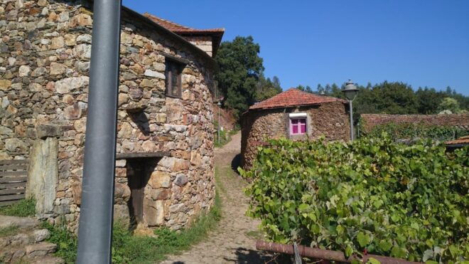 Porto: 4x4 Mountain Tour - Exhilarating Exploration of Porto