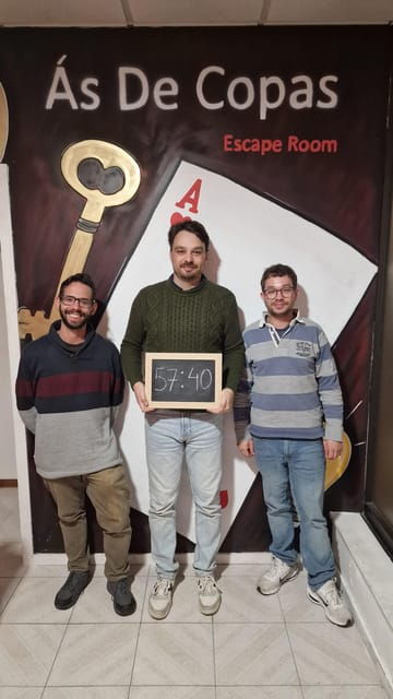 Porto: Ace of Cups Escape Room Expereince - Thematic Room and Puzzles