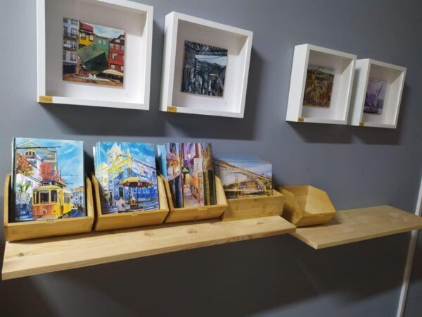 Porto: Acrylic and Oil Painting Class With a Local Artist - Frequently Asked Questions