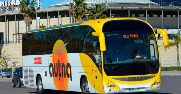 Porto Airport: Transfer To/From Vila Nova De Cerveira - Service Features