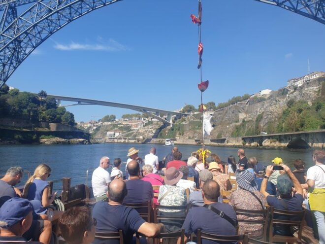 PORTO AT YOUR FEET-100% PRIVATE FULL DAY TOUR - Inclusions