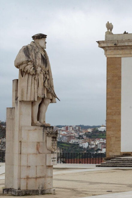Porto: Aveiro & Coimbra Private Tour, With Bairrada Lunch - Pickup and Drop-off