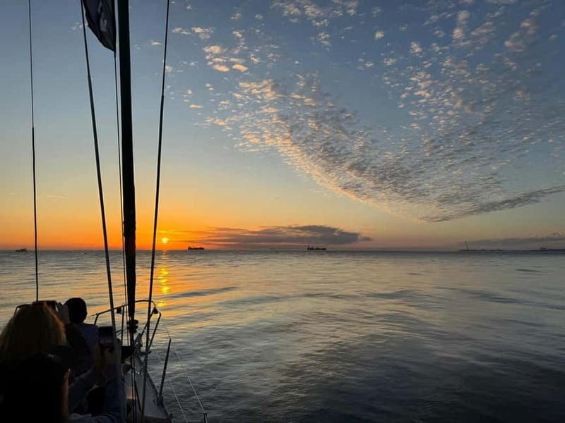 Porto: Best Exclusive Charming Sailboat Sunset - An In-Depth Look at the Porto Sunset Sailboat Tour