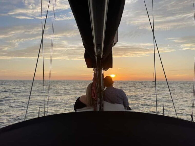 Porto: Best Exclusive Charming Sailboat Sunset - FAQs
