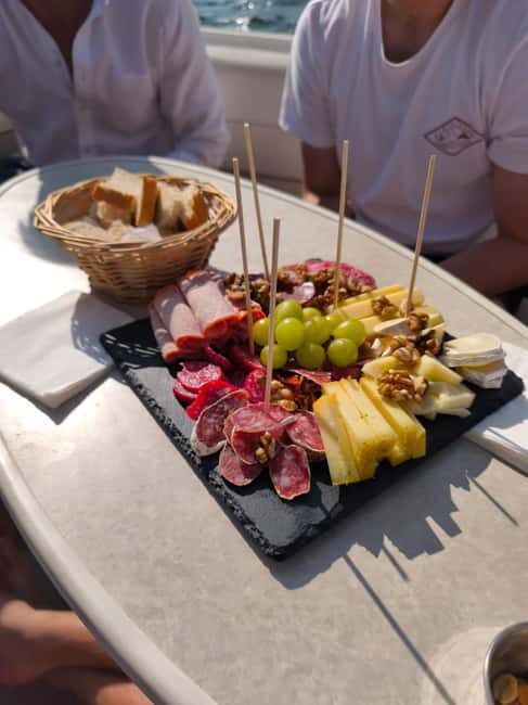 Porto: Boat Cruise with Port Wine Tasting - The Thrill and Relaxation Balance