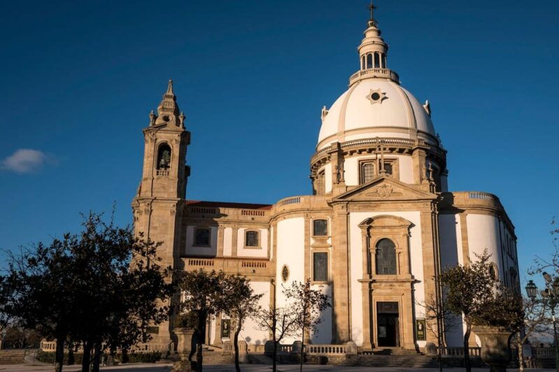 Porto: Braga and Guimarães Private Day Trip with Local - Exploring the Northern Charm: A Detailed Look at the Tour