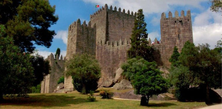 Porto - Braga - Guimarães - Porto Private Tour Half Day - The Value and Practical Details