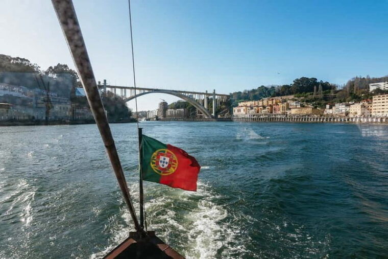 Porto: Bridges Cruise with Wine Cellar Tour or Sunset Option - Final Thoughts