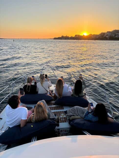 Porto: City Cruise with Welcome Drink, Port, & Sunset Option - A Closer Look at the Details