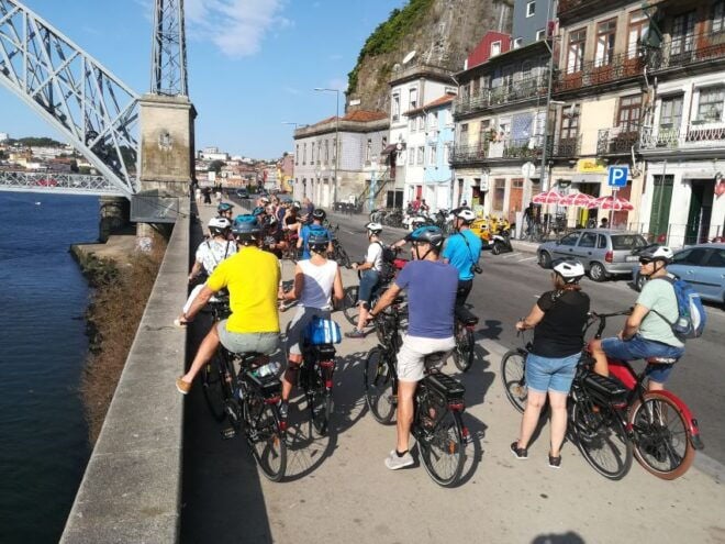 Porto: City Highlights 3-Hour Guided Electric Bike Tour - Tour Highlights
