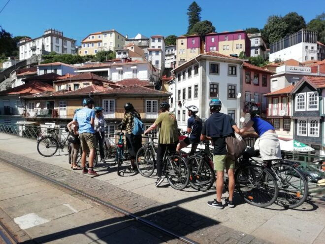 Porto: City Highlights 3-Hour Guided Electric Bike Tour - Tour Description
