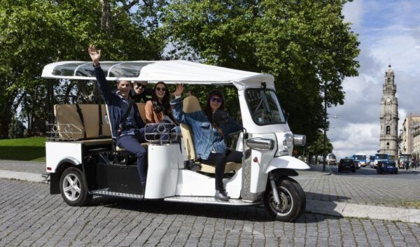 Porto: City to the Ocean Tuk-Tuk Tour - Common Questions