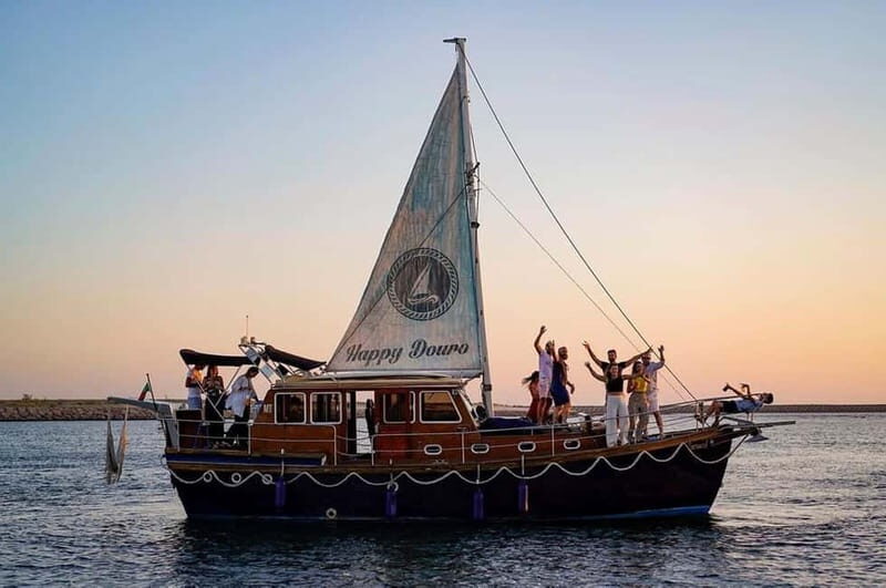 Porto: Classic Boat Cruise Along the Douro River - Good To Know